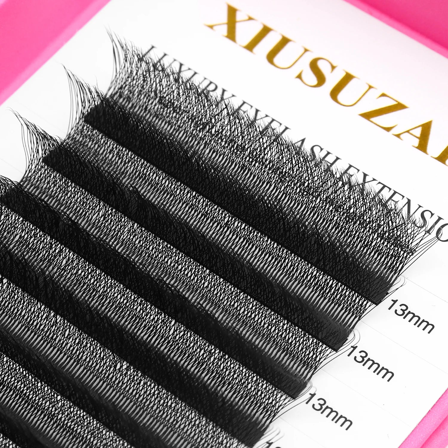 XIUSUZAKI 5D W Lashes Black Premade Fans